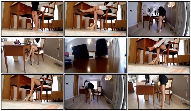 tan ff-stockings with black back seam